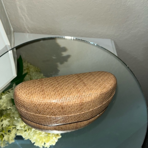 Maui Jim Sunglasses Case, Tan - Picture 5 of 6